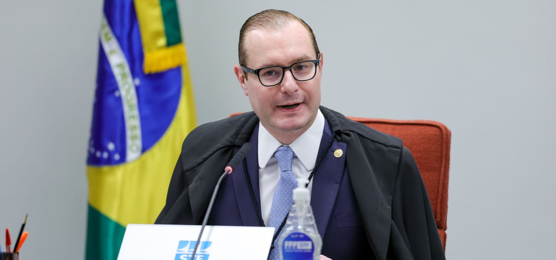 Zanin decide que STF vai julgar caso de venda de sentenças no STJ