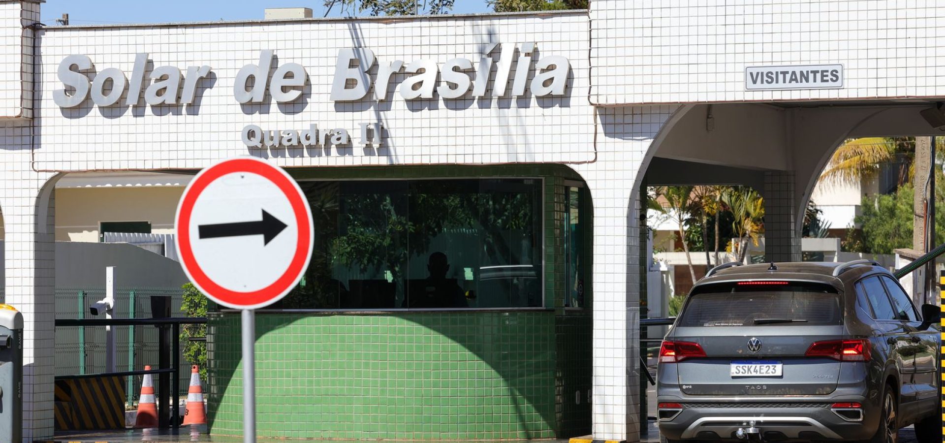 Bolsonaro recorre para anular proibição de visita na prisão domiciliar