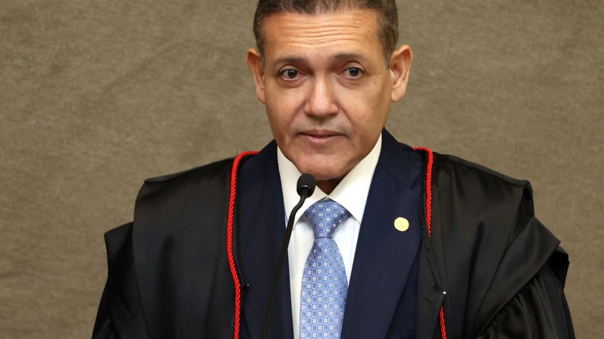 Presidente do TSE fará pronunciamento no rádio e na TV neste sábado