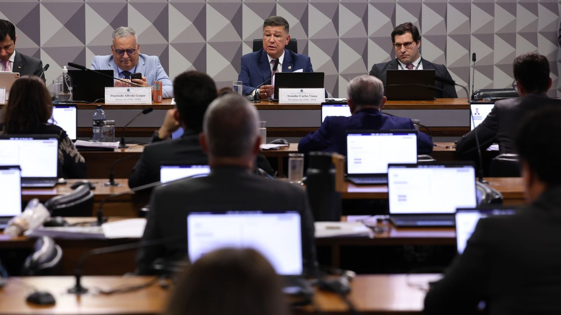 Dados de Vorcaro foram reinseridos no sistema da CPI do INSS, diz PF