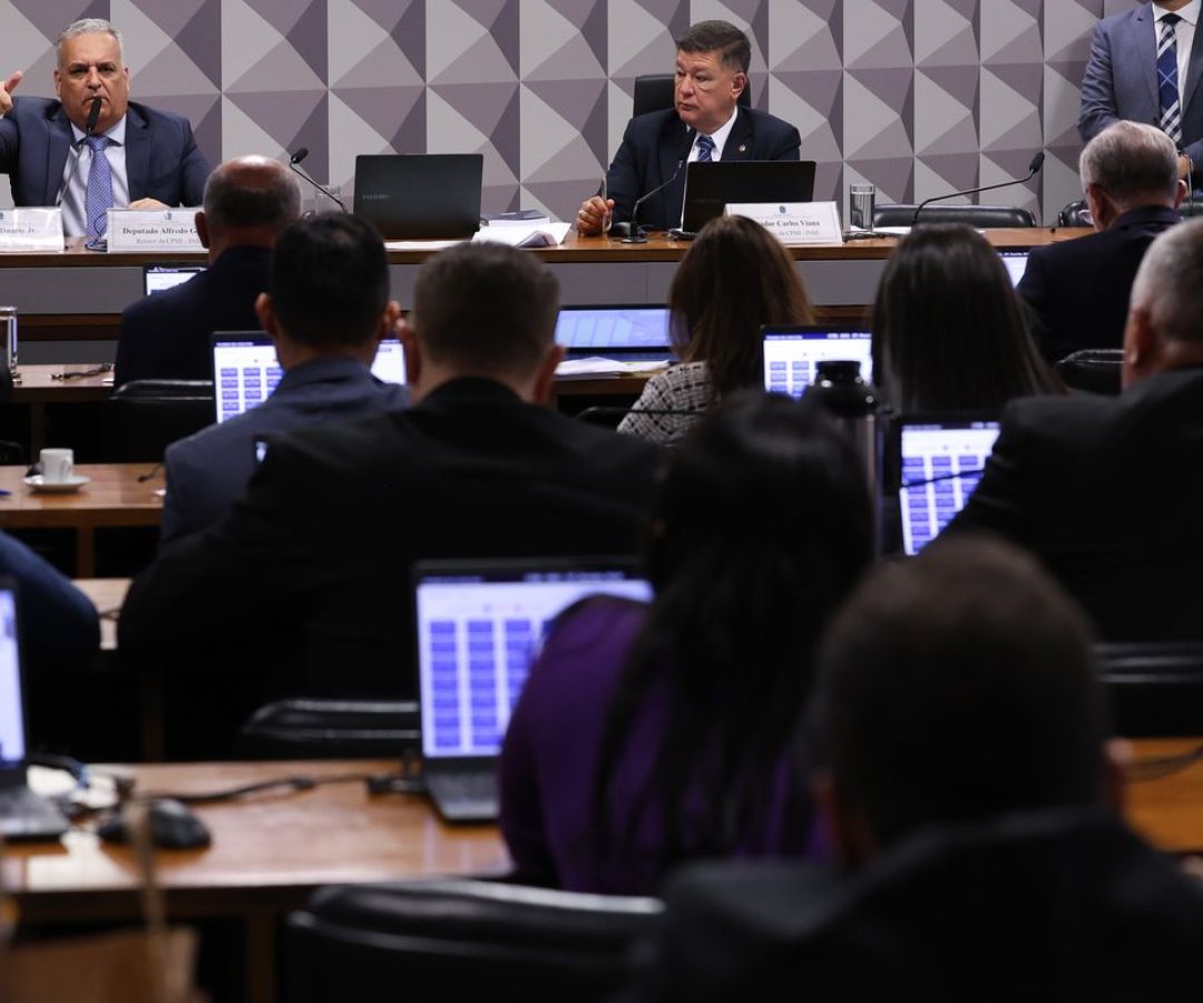 Mendonça proíbe CPMI do INSS de acessar dados de Vorcaro em sala-cofre