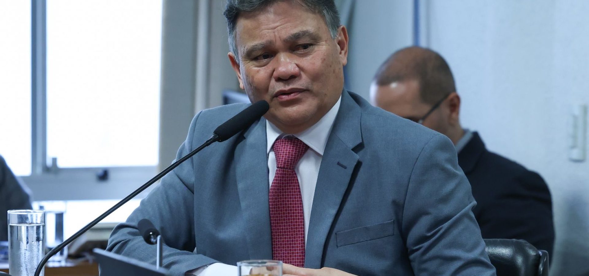 Classificação de facções como terroristas pelos EUA ameaça soberania