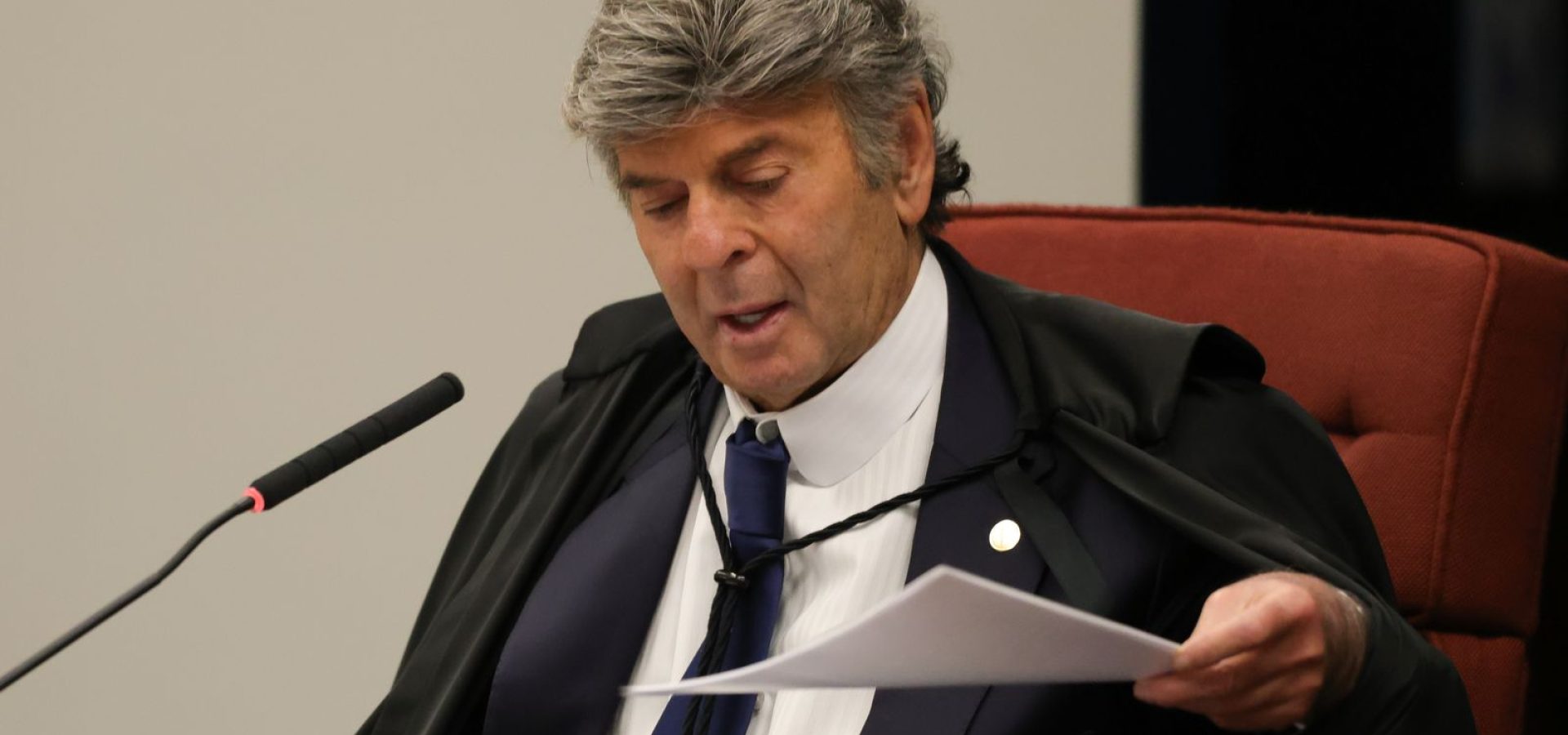 Fux vai relatar ação sobre idas da esposa de Moraes ao Senado
