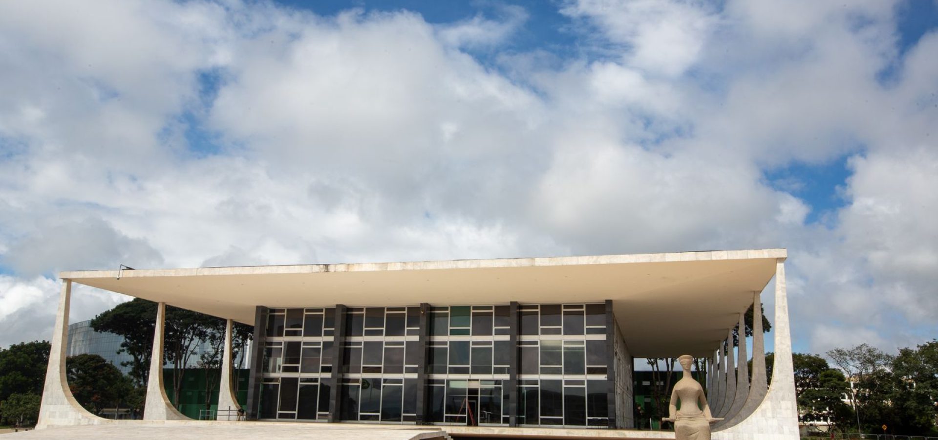 STF retira crédito presumido do ICMS da base de cálculo do PIS/Cofins
