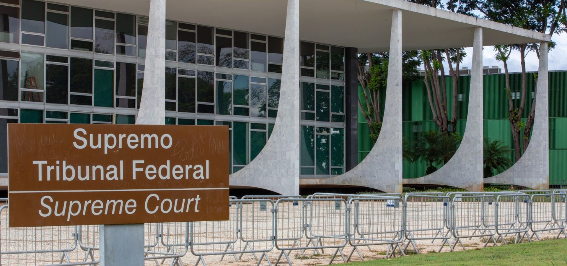 STF reconhece fim da ação penal do golpe para Mauro Cid