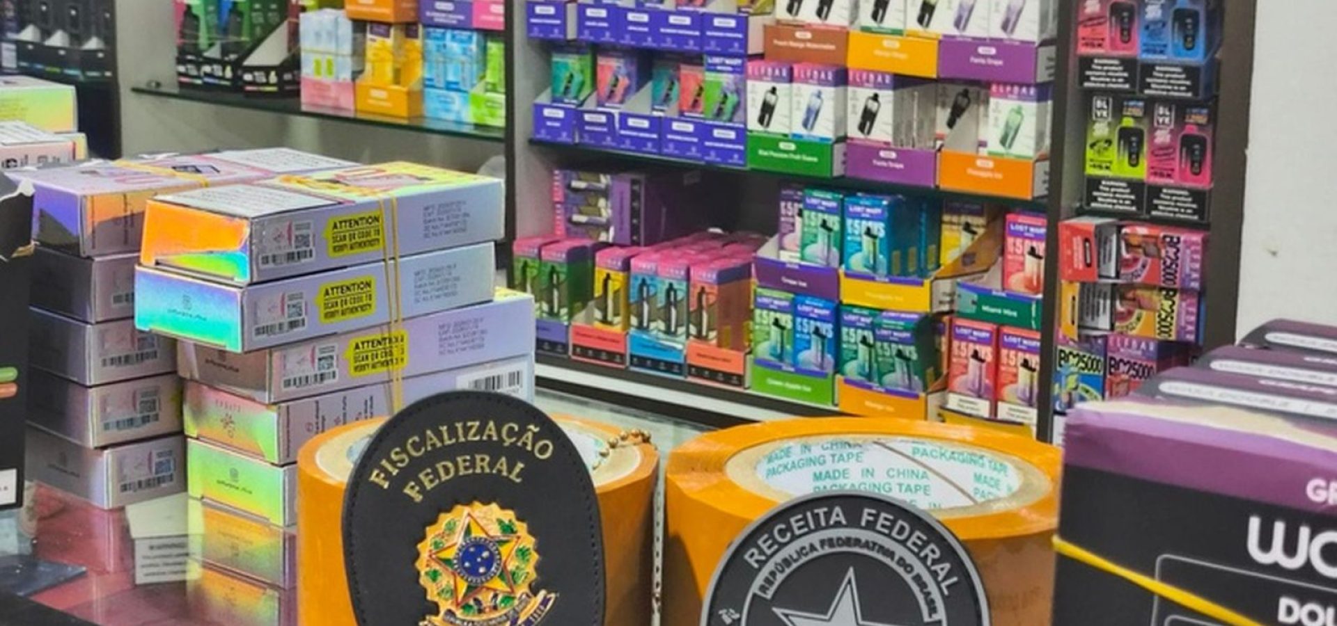 Anvisa e Receita Federal apreendem 25 mil cigarros eletrônico