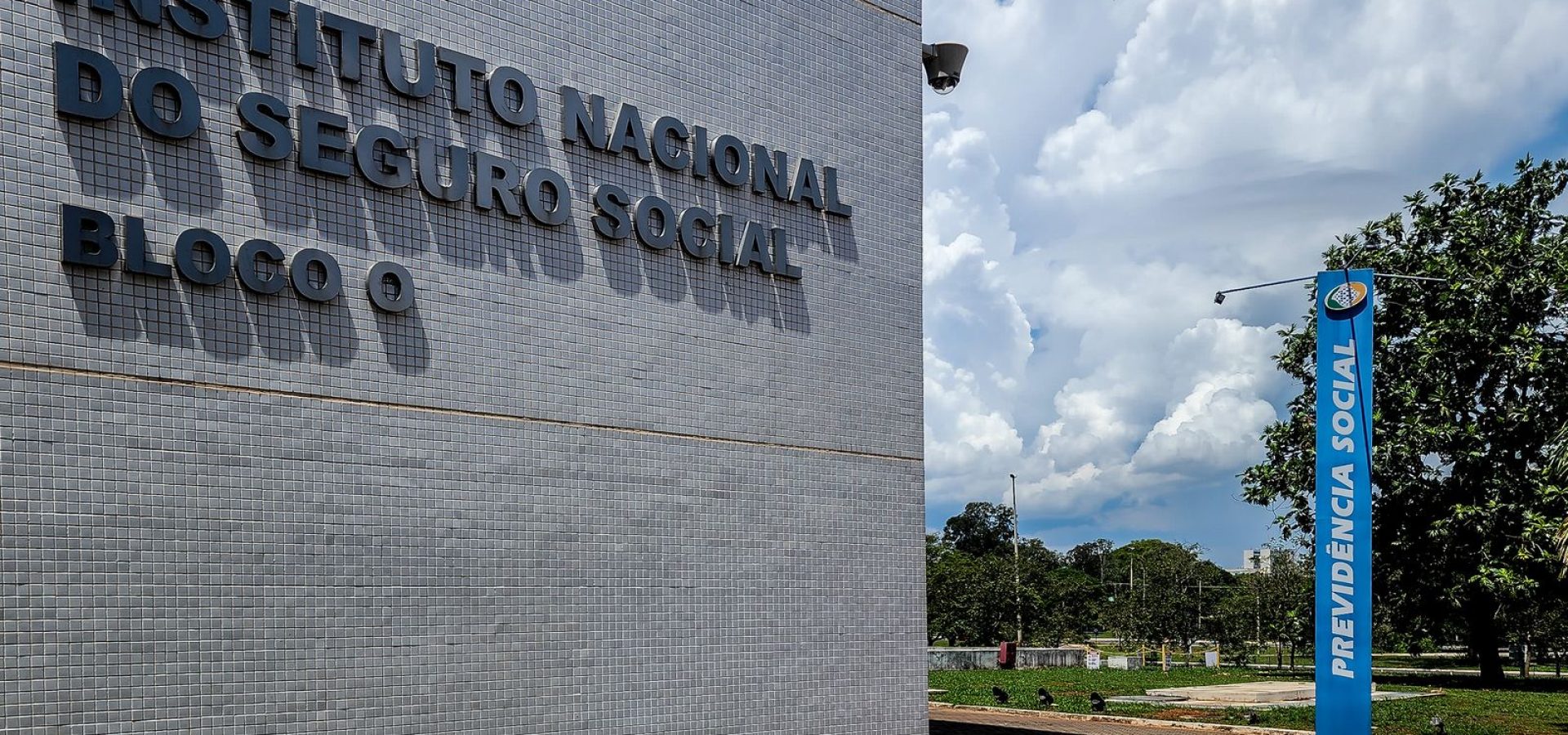 Conselho da Justiça Federal libera R$ 2 bilhões em pagamentos do INSS