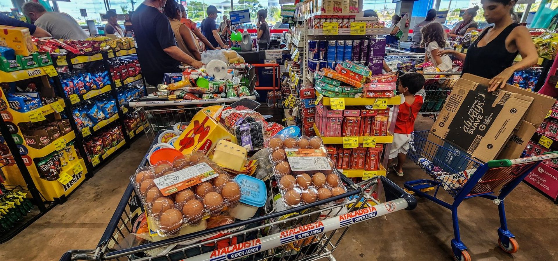 AGU pede que STF reconheça validade do reajuste do Bolsa Família