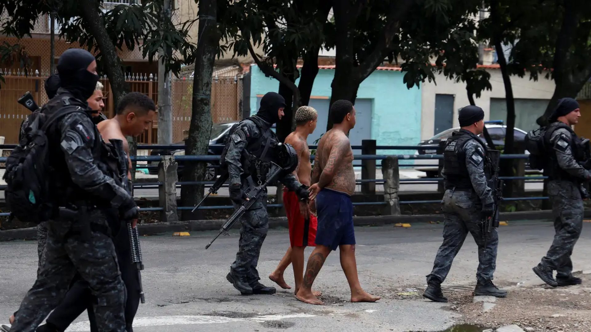Governo do RJ deverá adquirir câmeras para policiais em março de 2027 