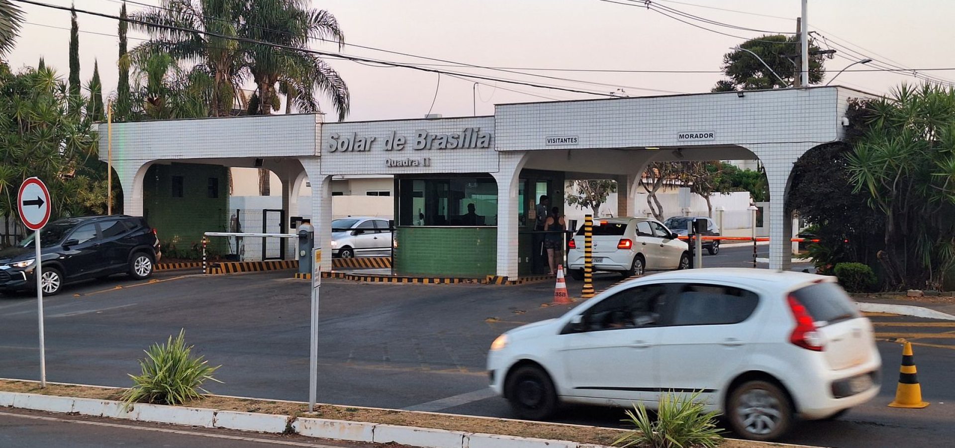 Moraes vai decidir se Bolsonaro continuará em prisão domiciliar