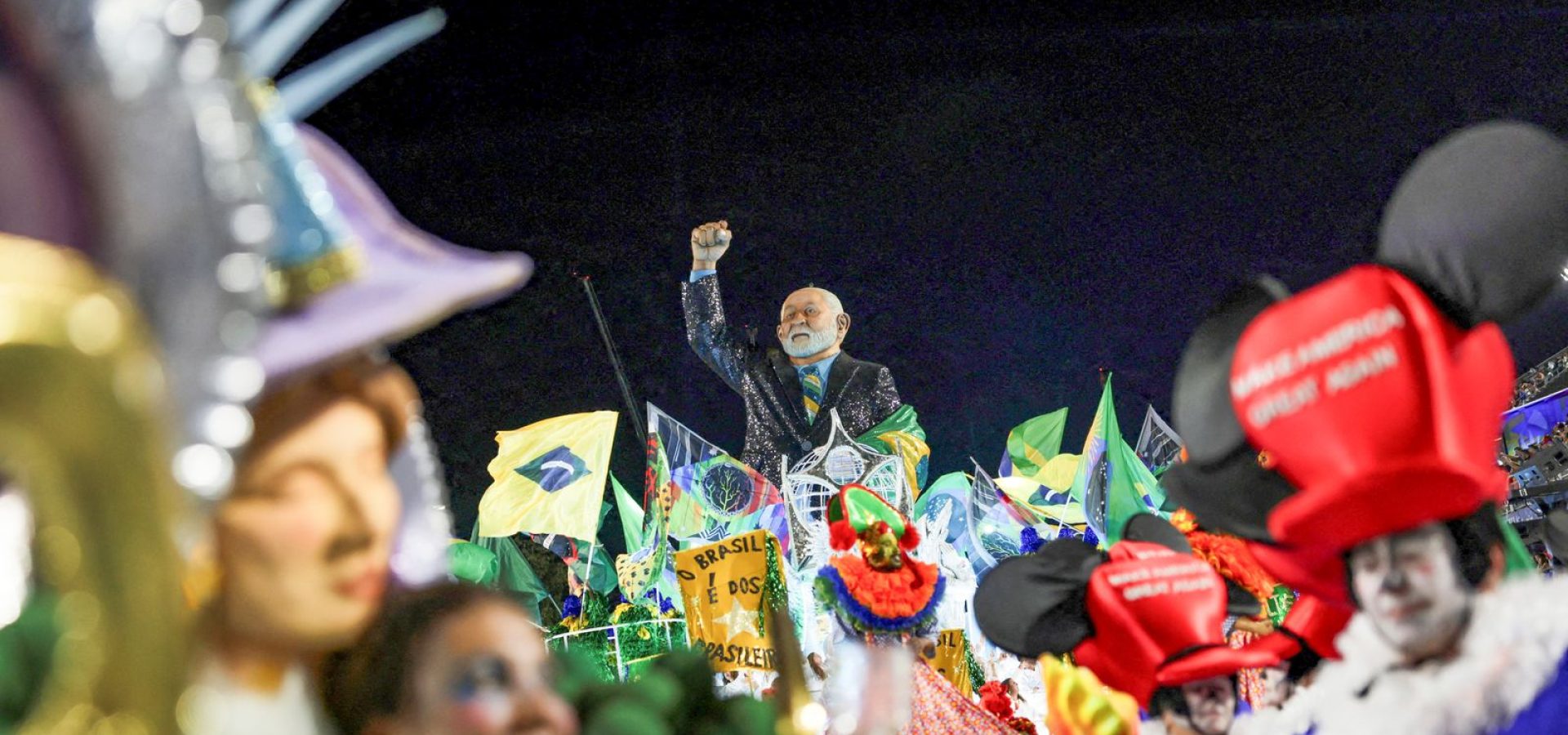PGE: desfile de carnaval sobre Lula não foi propaganda antecipada