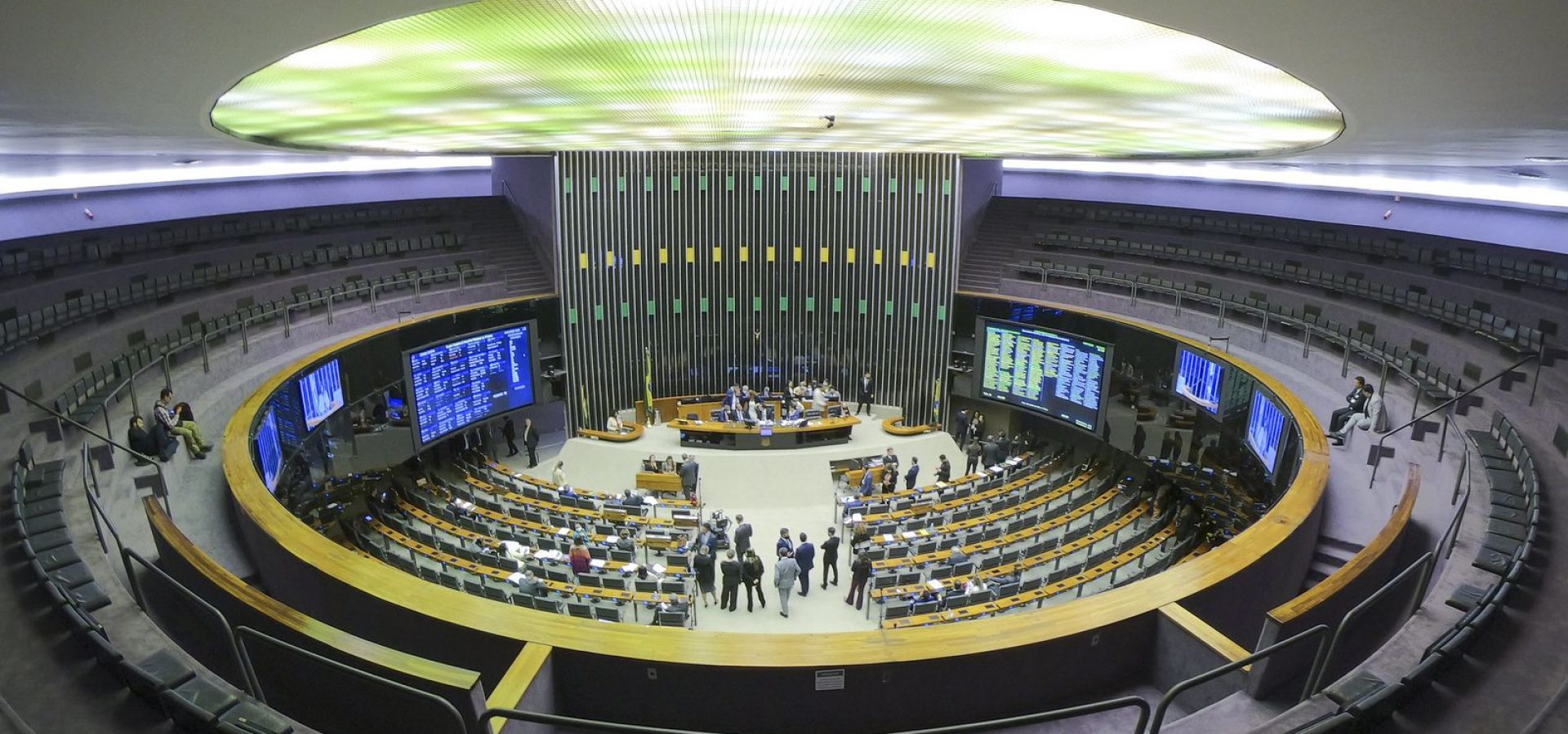 Câmara diz ao STFque não há irregularidades em indicações de emendas
