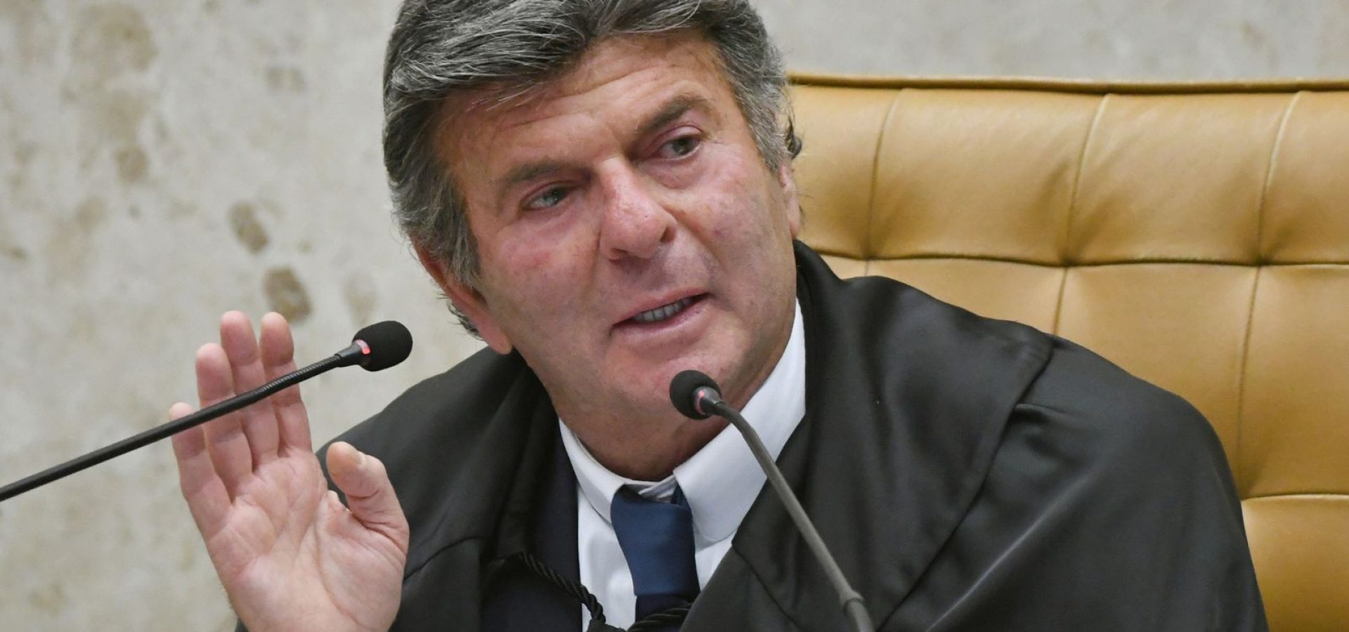 Fux participa de primeira sessão na Segunda Turma do STF
