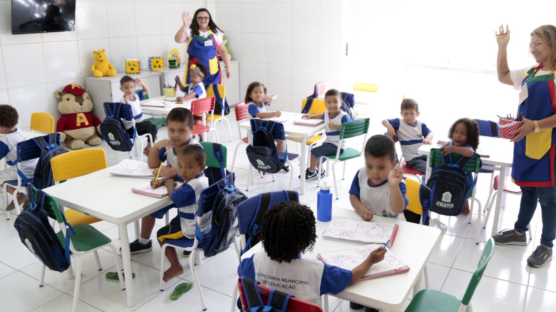 Uma em cada 10 crianças de 4 e 5 anos não vai à creche em 876 cidades