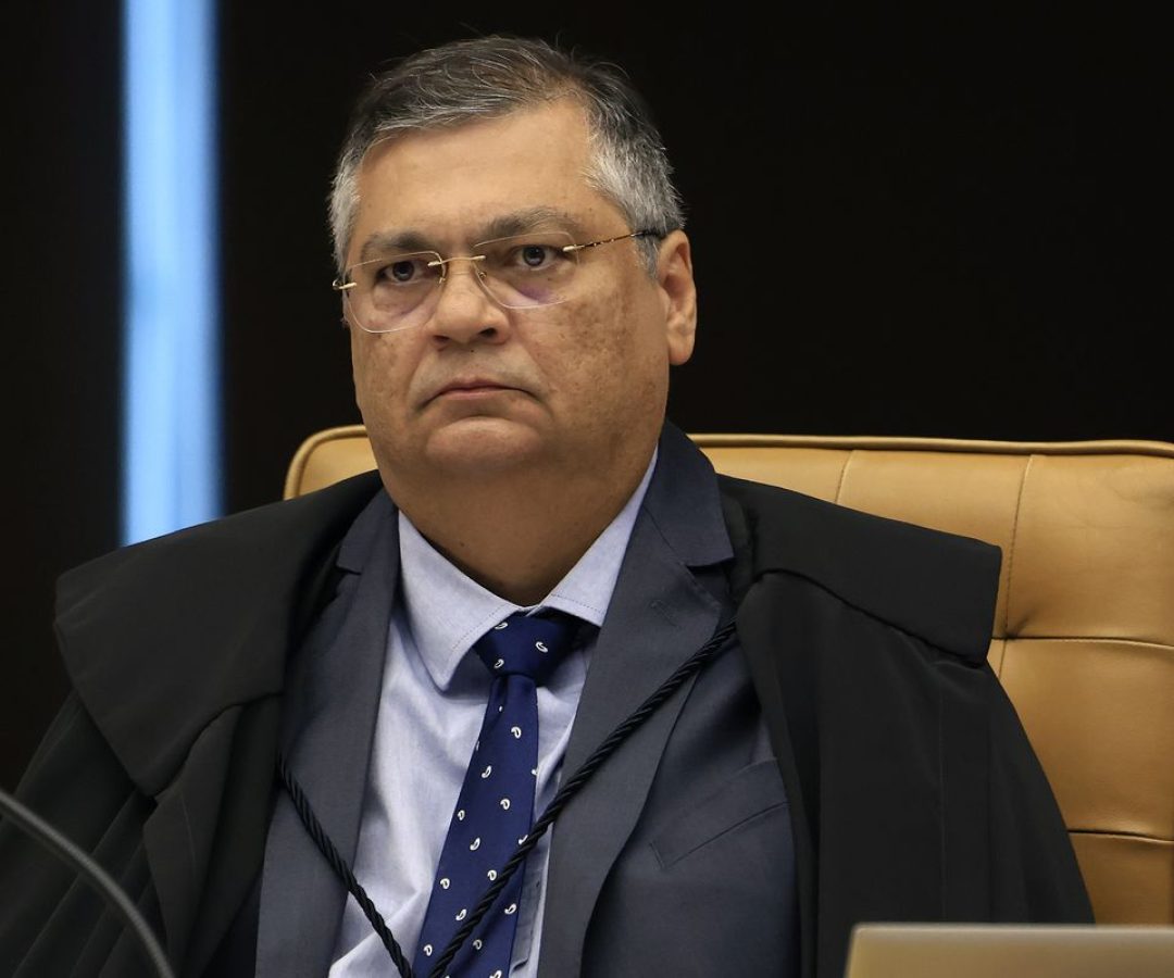 STF tem dois votos para manter execução de penas da trama golpista