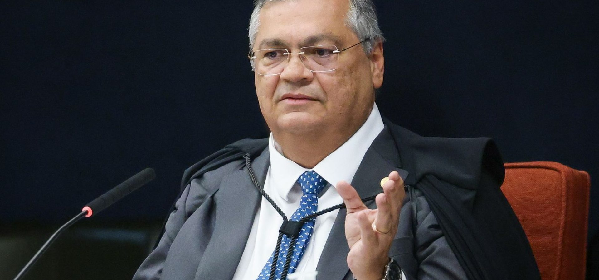 Dino declara perda de objeto em pedido de Tabet sobre Nossa Senhora