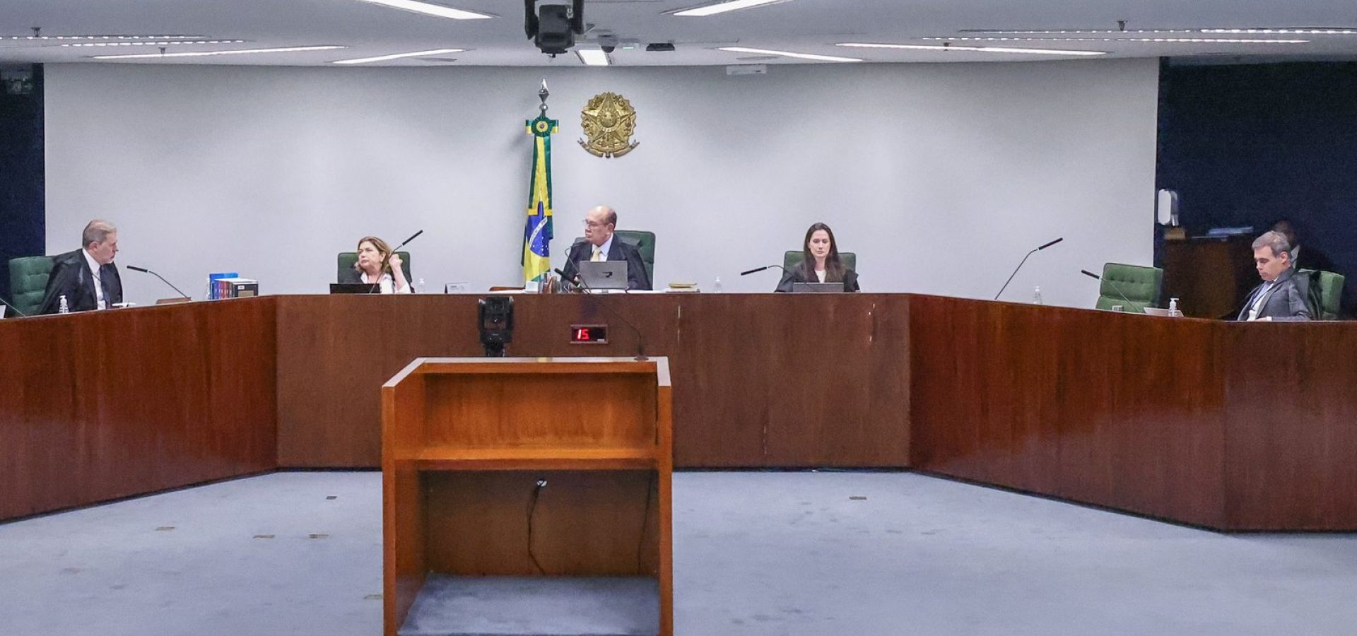Turma de Toffoli no STF vai decidir se referenda prisão de Vorcaro