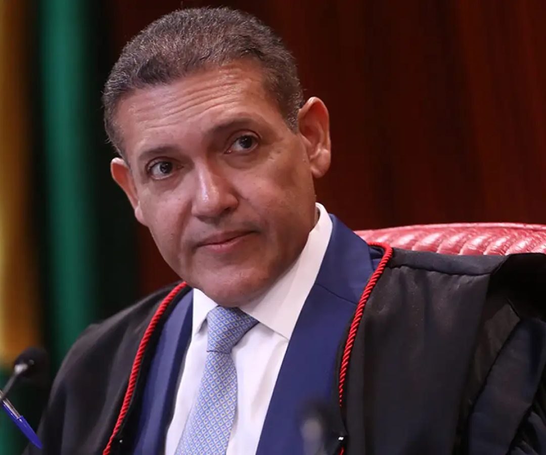 Nunes Marques é eleito presidente do TSE