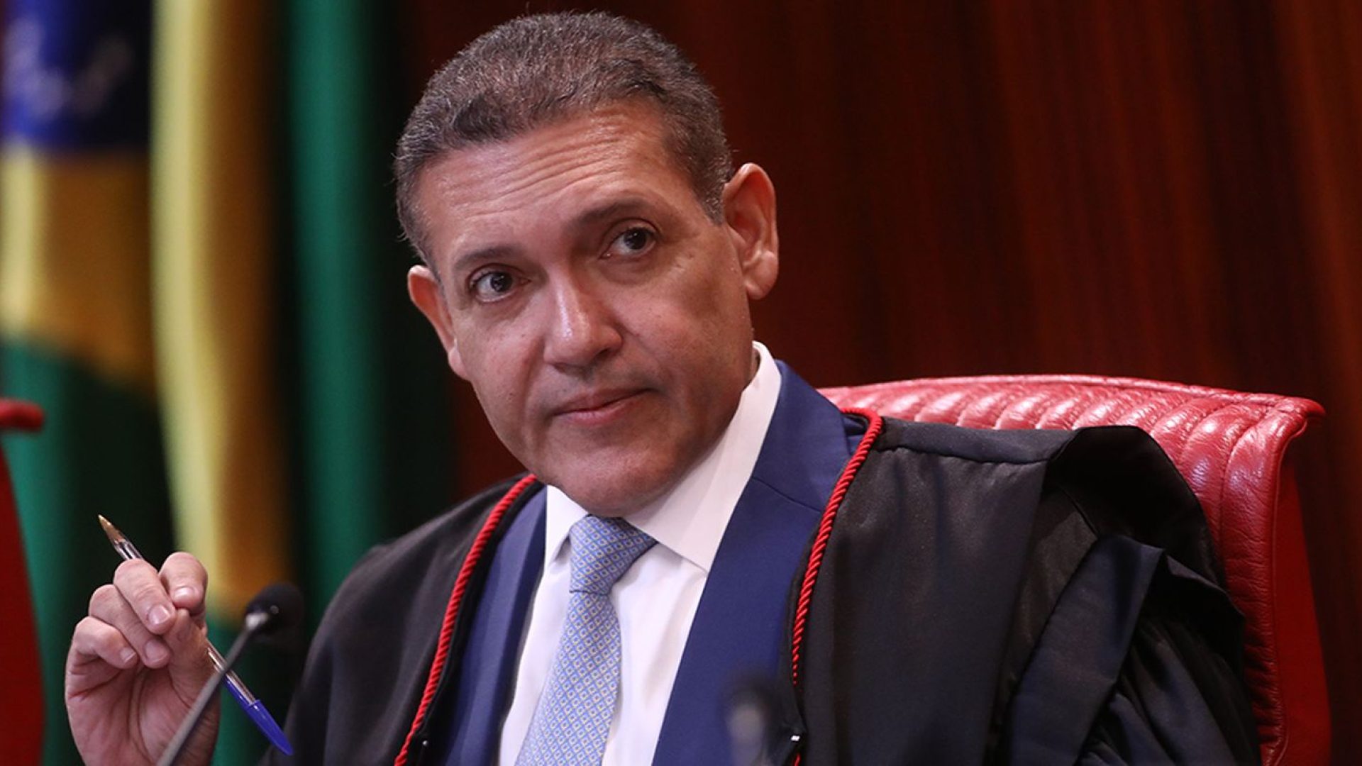 TSE terá outra reunião com embaixadores para explicar urna eletrônica