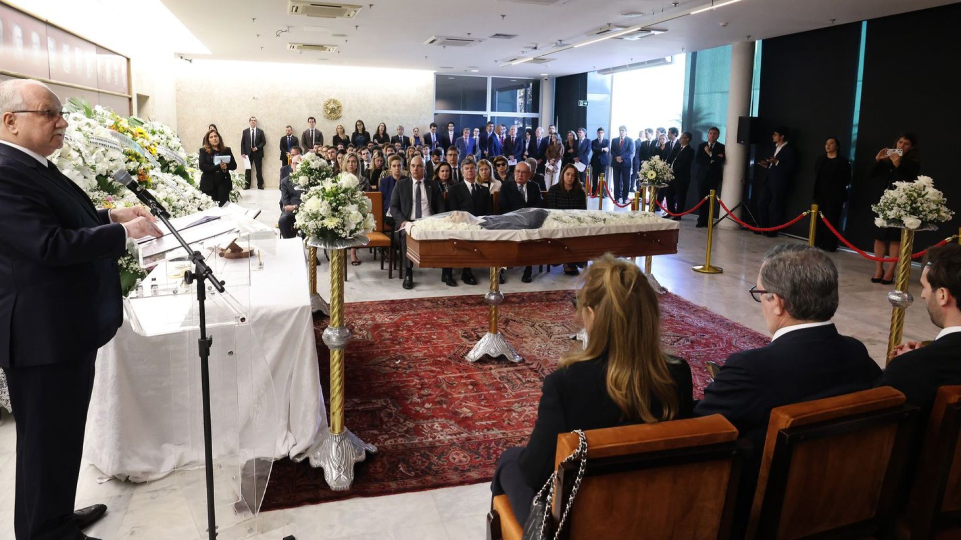 Corpo do ministro aposentado Octavio Galotti é velado no STF