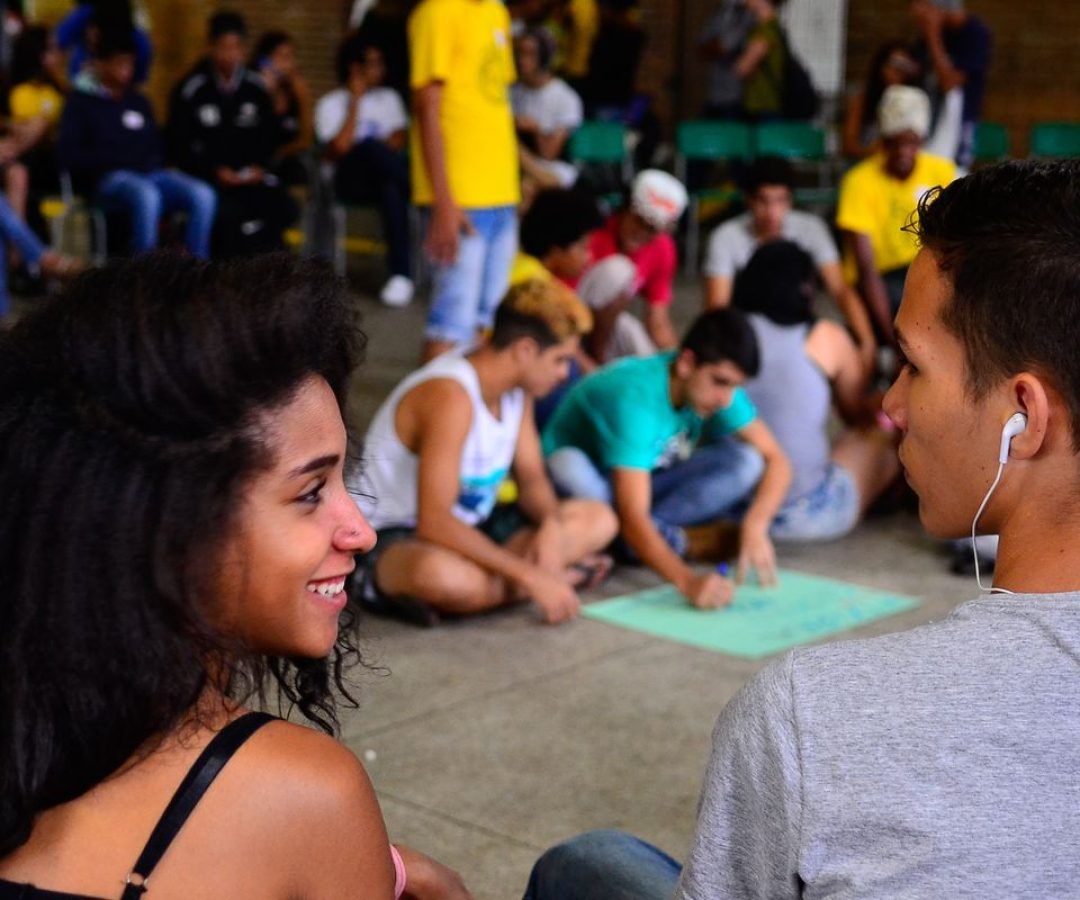 Educação midiática: mapa revela projetos de conscientização pelo país