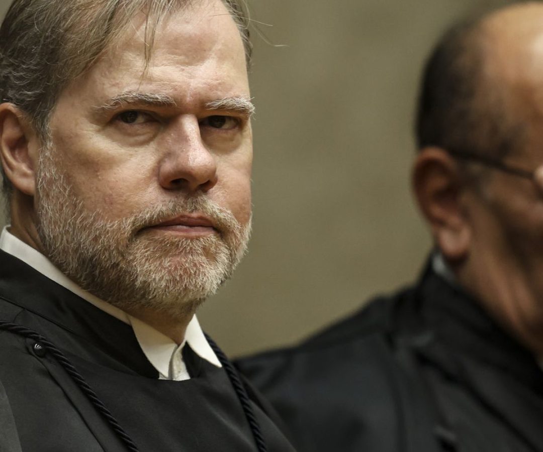 Toffoli toma posse no TSE e diz que Justiça não decide eleição
