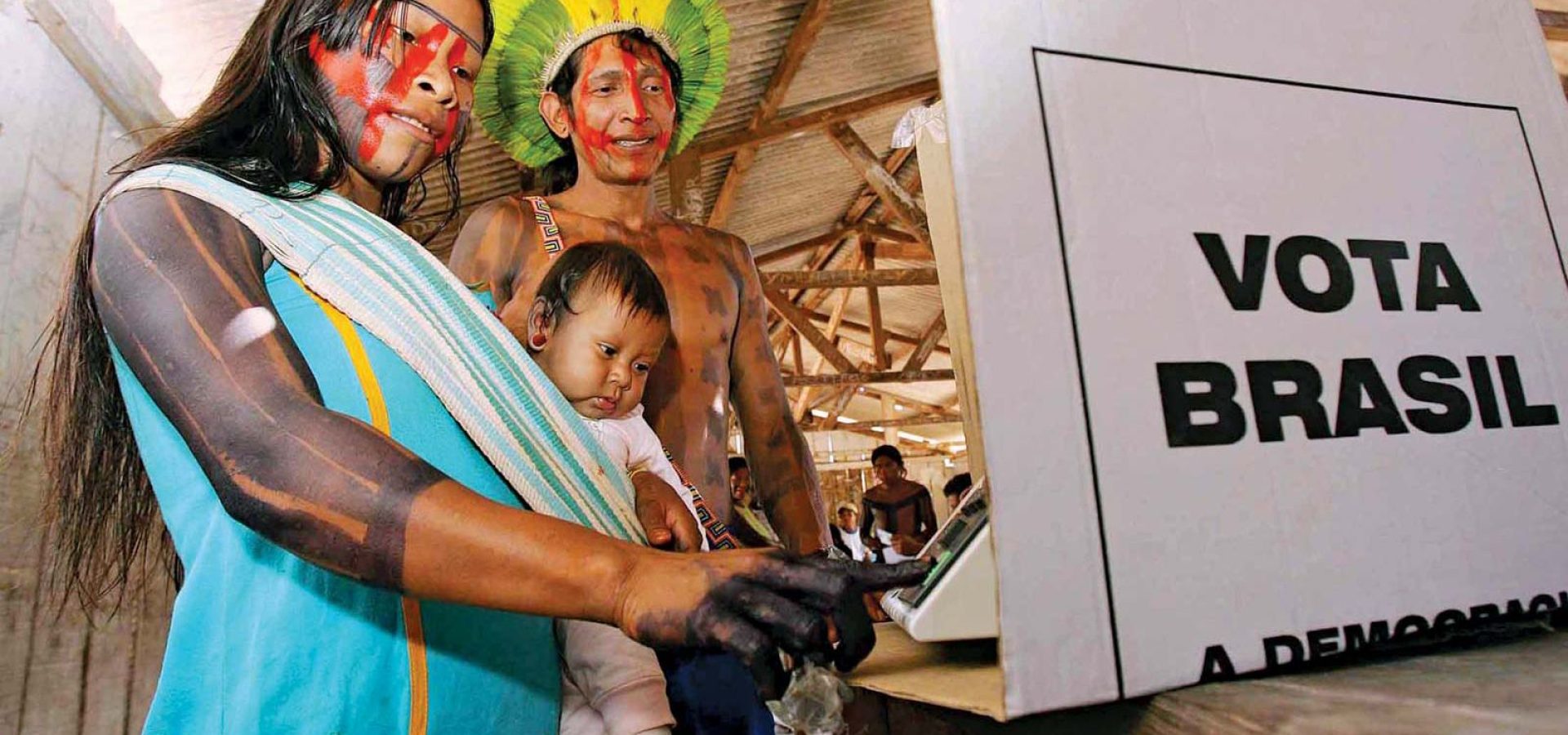 Justiça Eleitoral nega transporte, água e alimentação para indígenas