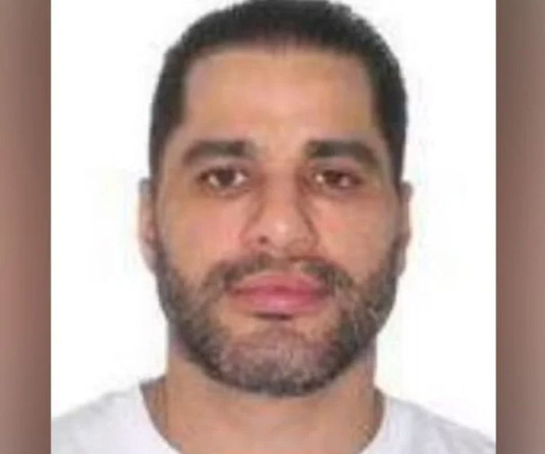 Comparsa de Vorcaro, Sicário é levado para atendimento em hospital