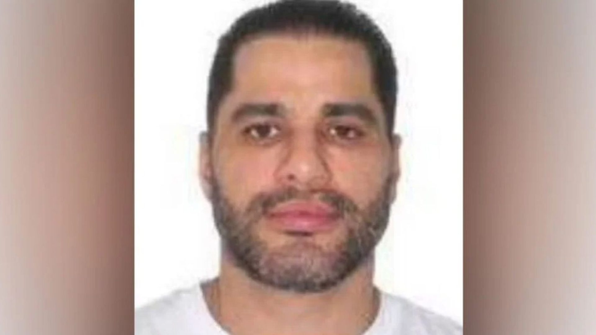 Comparsa de Vorcaro, Sicário é levado para atendimento em hospital