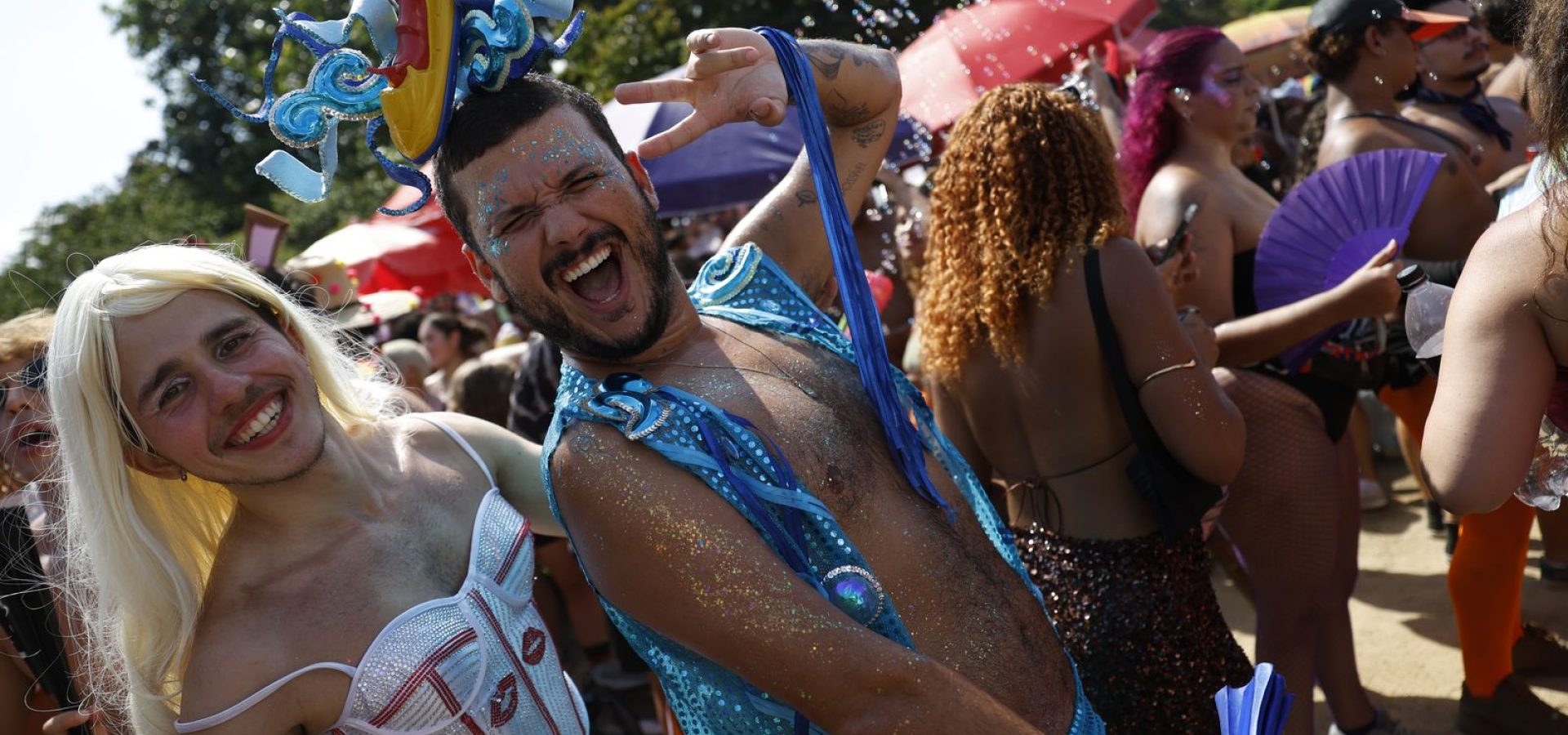 Bloco celebra diversidade e carnaval sem assédio no Rio de Janeiro