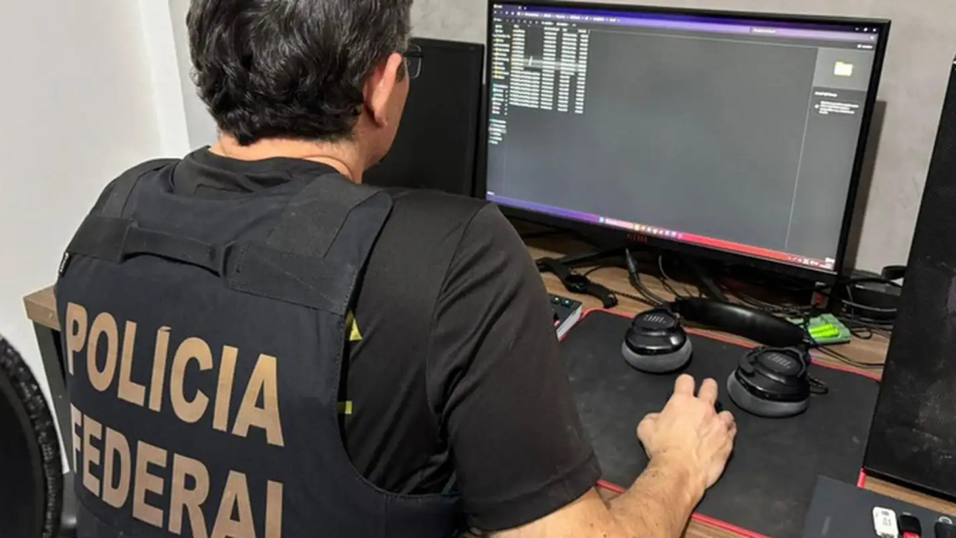 PF faz ação para prender 23 envolvidos com facção criminosa no Rio