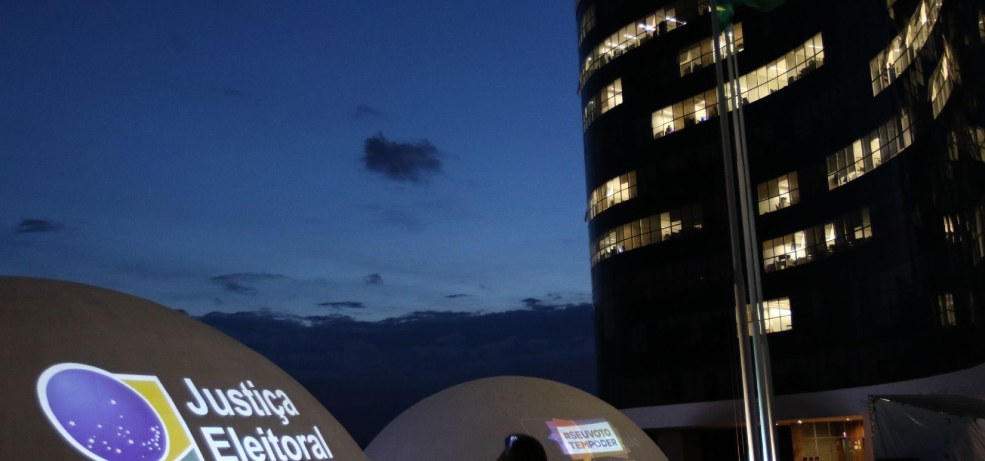 TSE nega hackeamento após Flávio aparecer filiado ao Missão