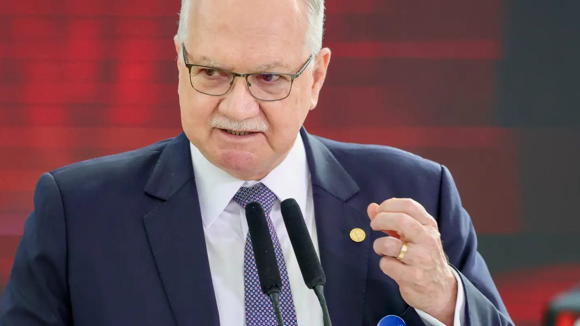 Encerramento de inquérito das fake news está em pauta, diz Fachin