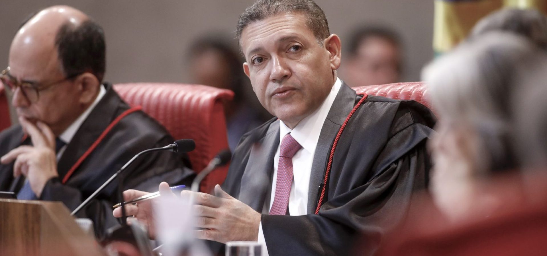 Nunes Marques vai relatar ação de Bolsonaro para anular pena
