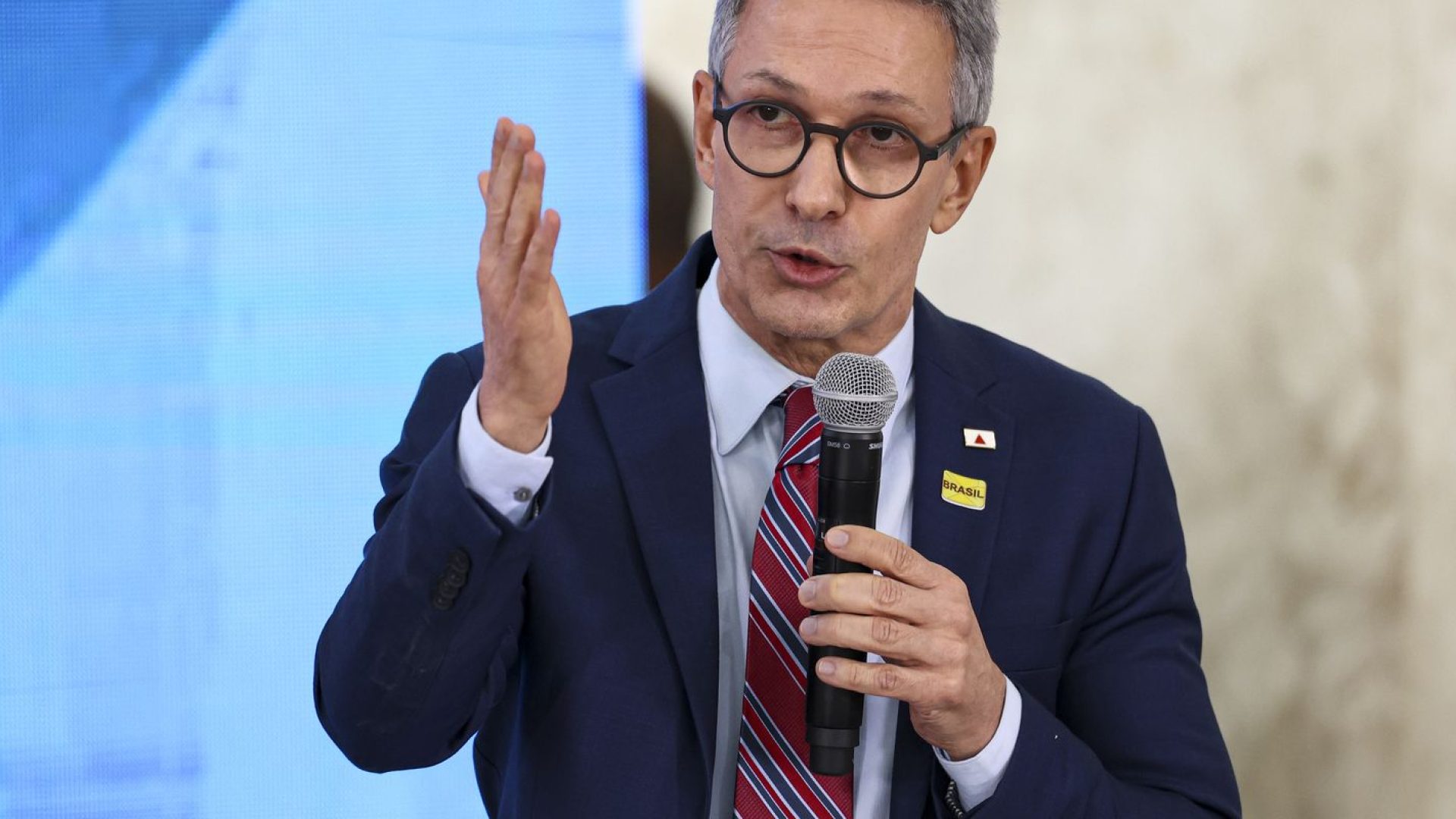 PGR denuncia Zema por calúnia contra Gilmar Mendes