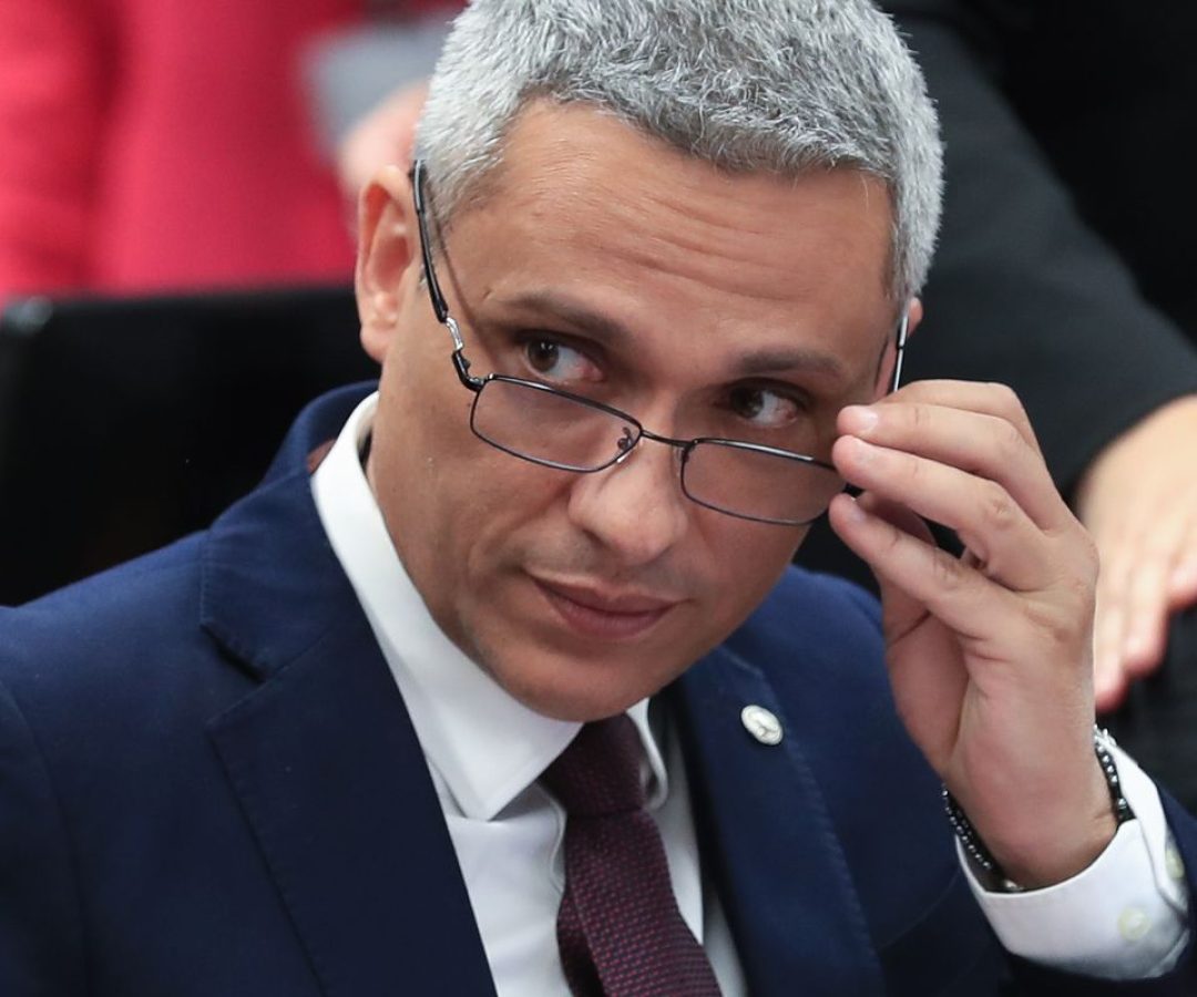 Deputado Gustavo Gayer vira réu no STF por injúria contra Lula