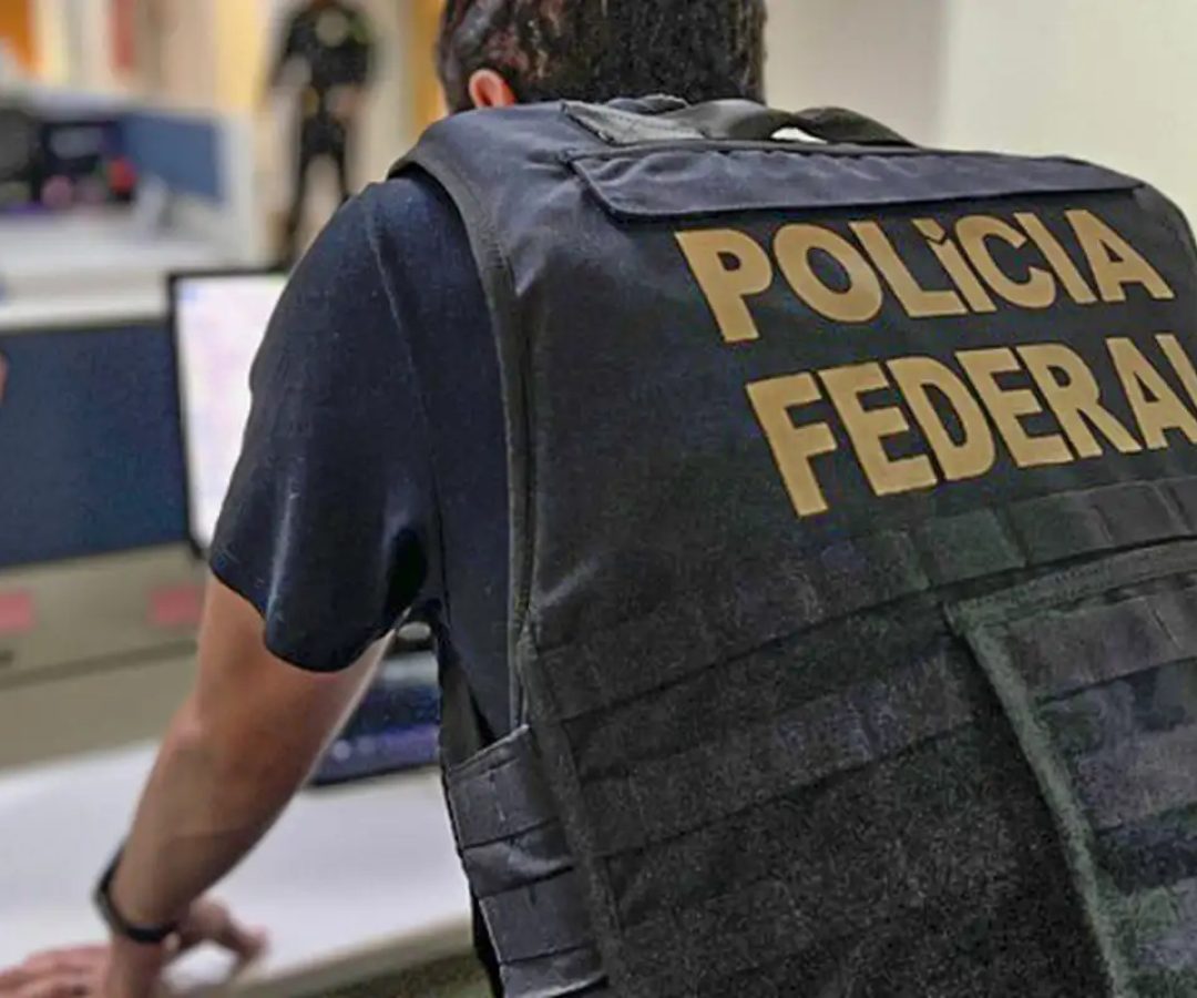Operação da PF combate lavagem de dinheiro e evasão de divisas