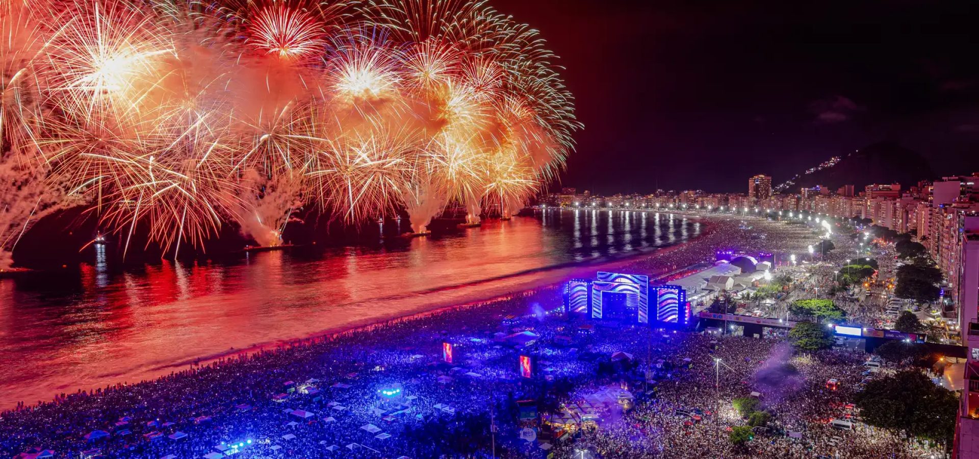 Réveillon de Copacabana terá shows de Gilberto Gil e Ney Matogrosso