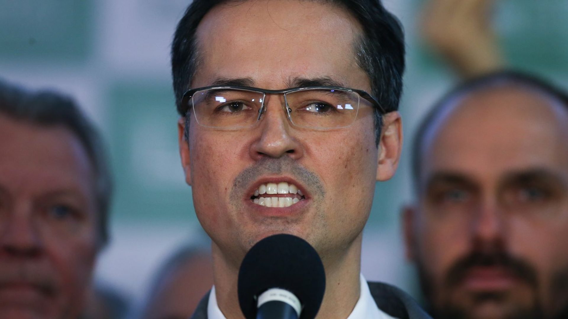 Maioria do TSE mantém suspensão da campanha de Deltan ao Senado