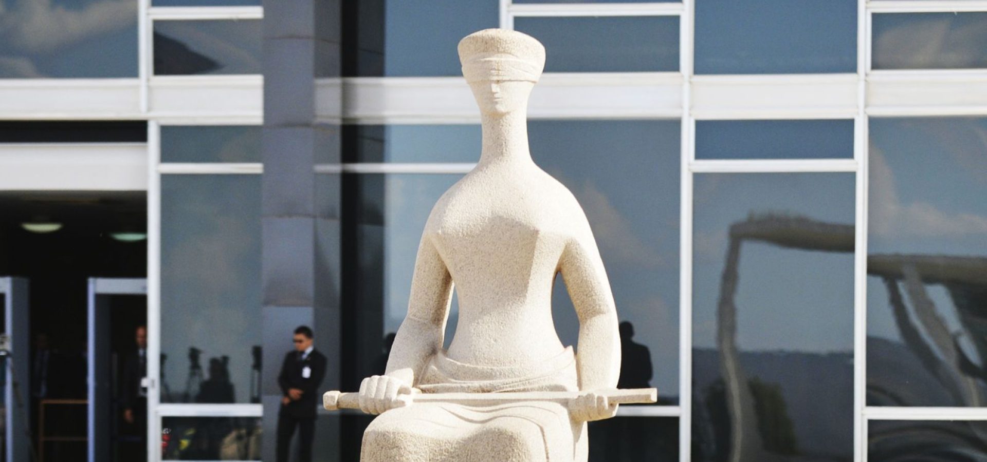 Defesa pede que STF apure vazamento de mensagens íntimas de Vorcaro