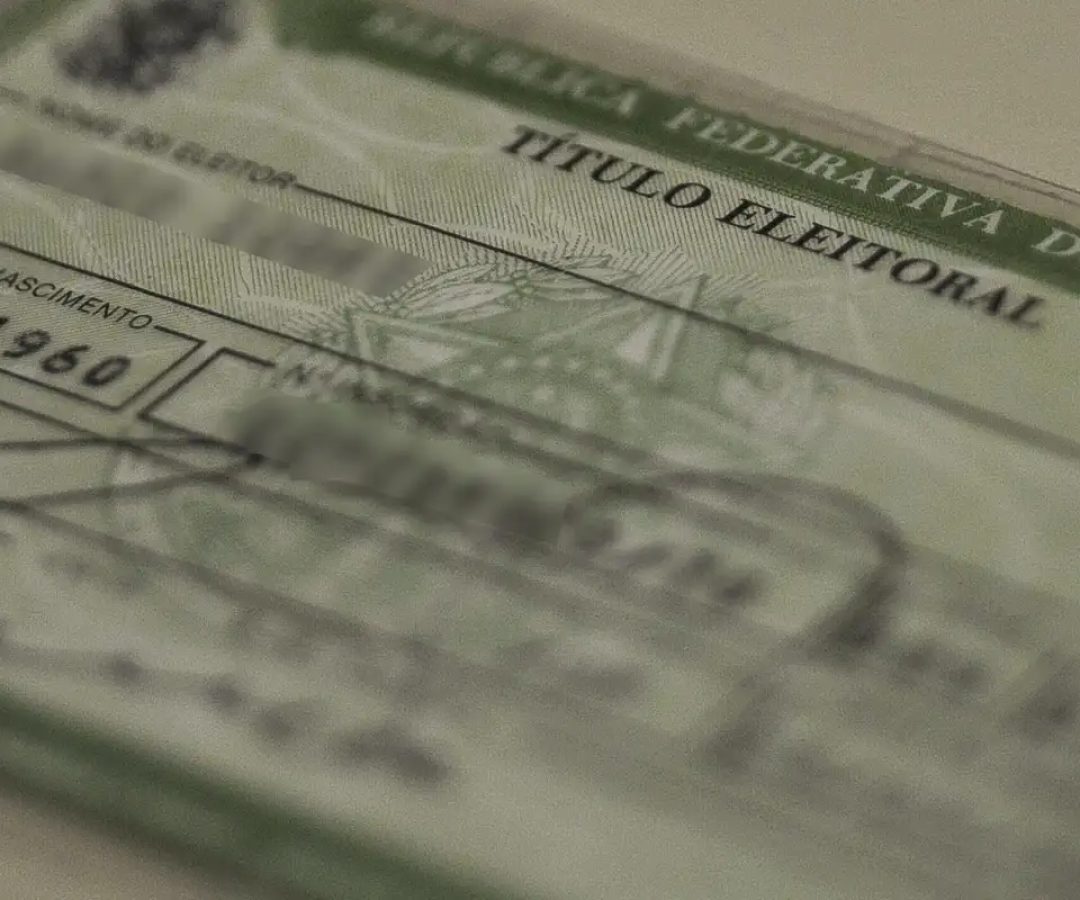 Direito a voto entre pessoas reclusas não é efetivo no Brasil