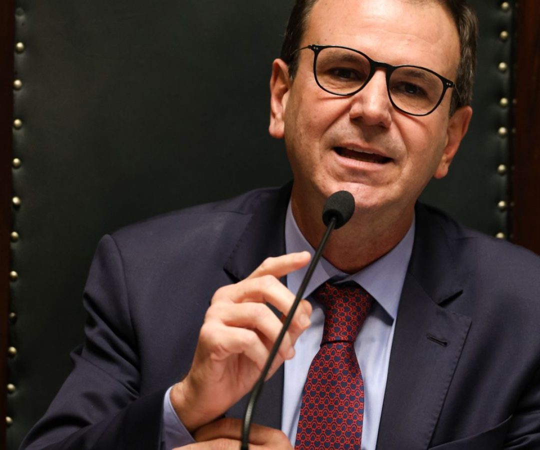 Paes recorre ao STF para barrar anulação dos votos de Garotinho