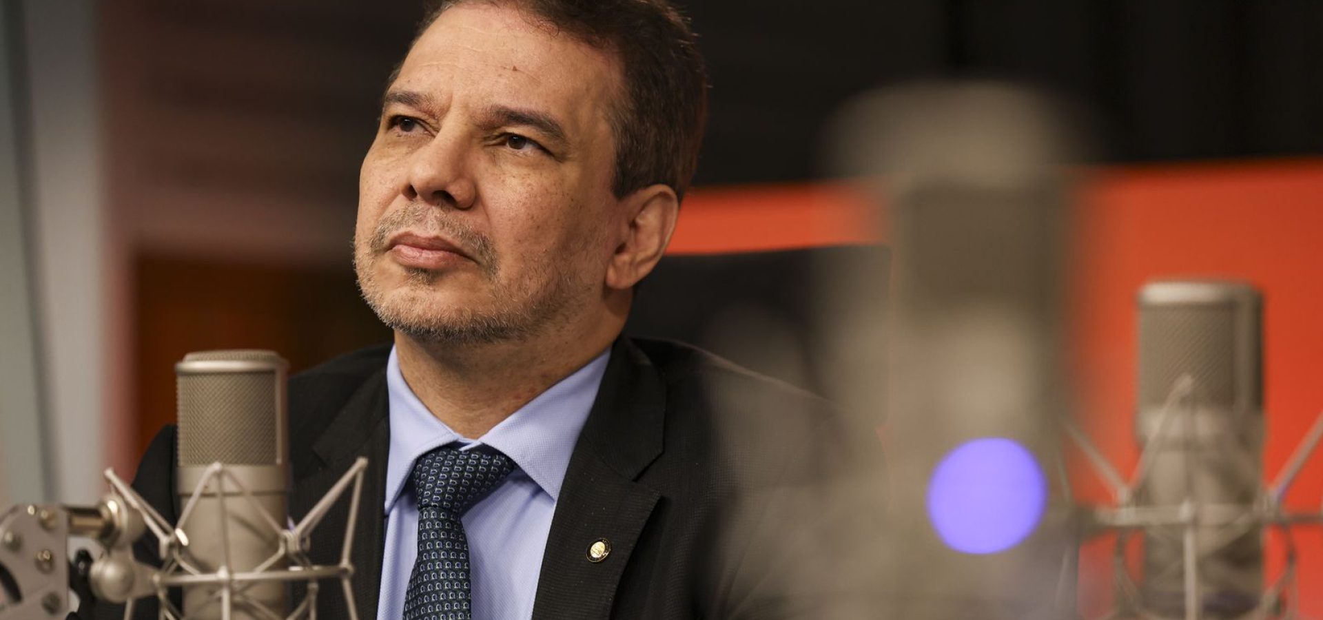 "Vamos tirar de presídio a marca de escritório do crime”, diz ministro